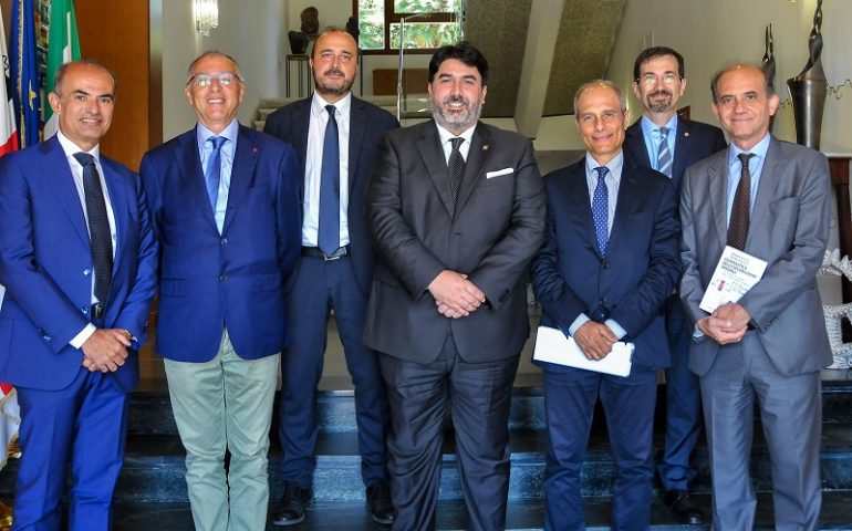 Ricerca, Solinas: «In Sardegna ecosistema favorevole allo sviluppo delle attività aerospaziali»