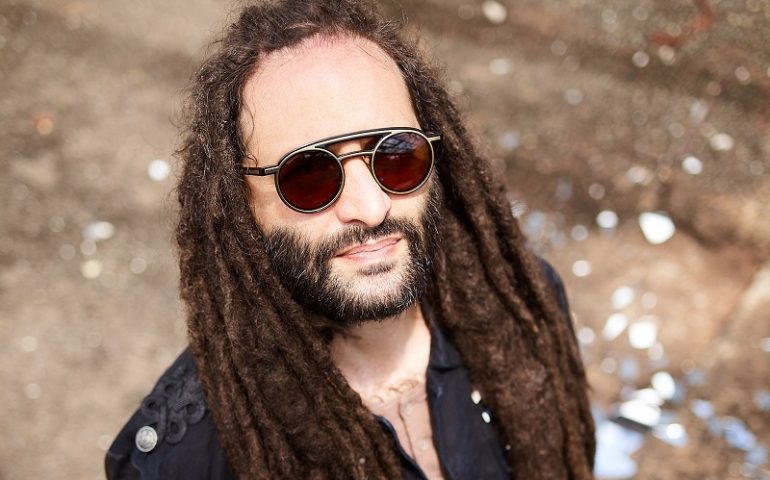 Set To Sun: a Bari Sardo il gran finale. Alborosie festeggia i 25 anni di carriera alla Torre