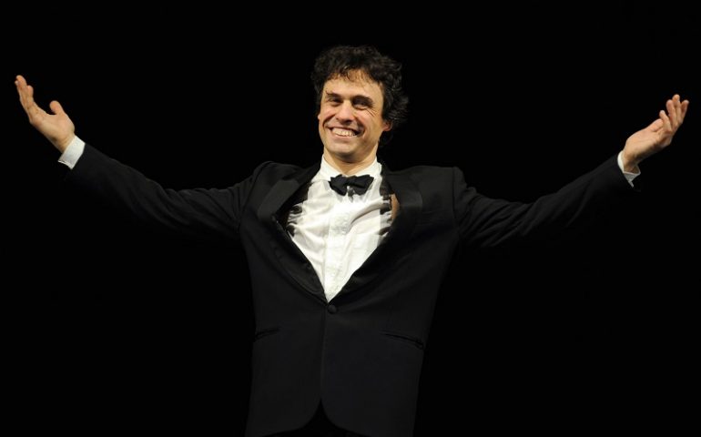 Il Nurarcheofestival sbarca a Villagrande: S’Arcu e is forros palcoscenico del recital comico “AH, AH, AH!!!”