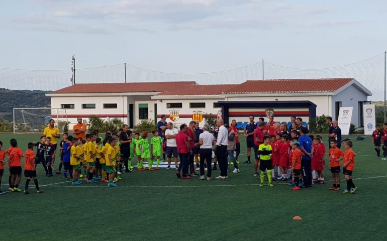 Bellissima sorpresa al campo sportivo di Loceri: Tommaso Giulini in visita