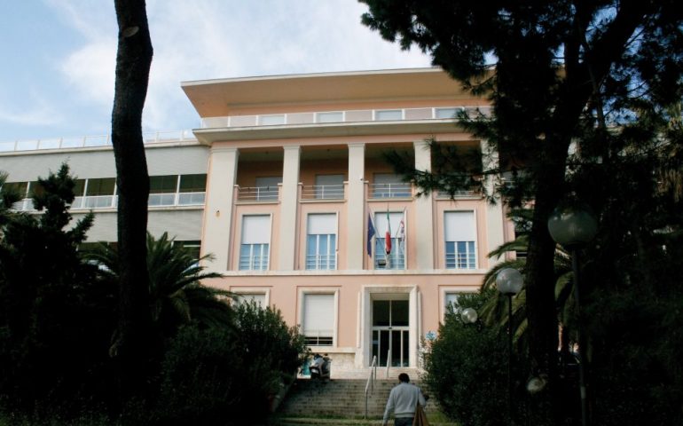 Vaccini, Cagliari: alunni sardi non in regola respinti dalle scuole