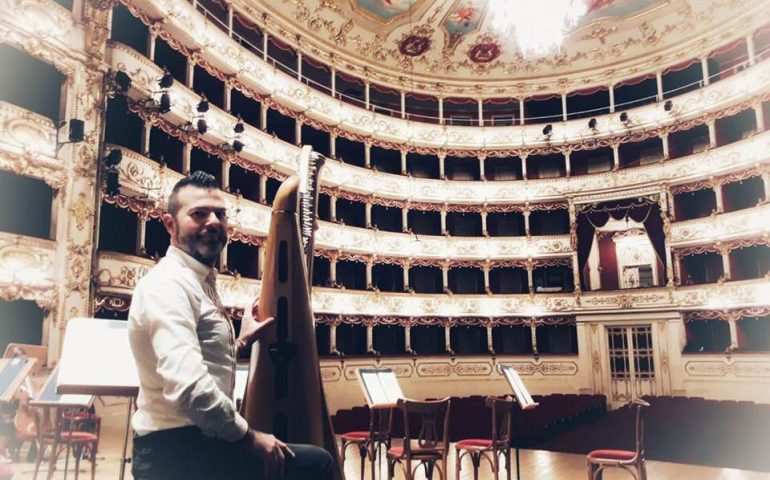L’arpista Davide Burani torna a Lanusei per un concerto: «Grande piacere, ritrovo tanti amici»
