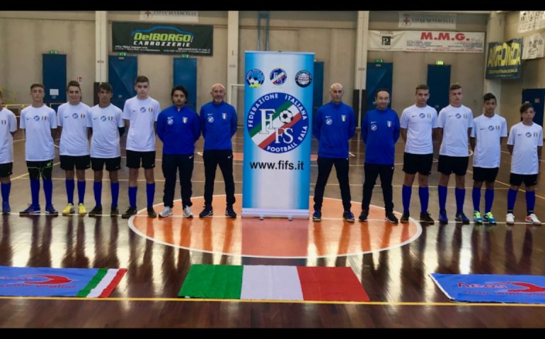 Il 13enne Matteo Carta, di San Teodoro, al raduno pre-mondiale con la Nazionale di Calcio a 5