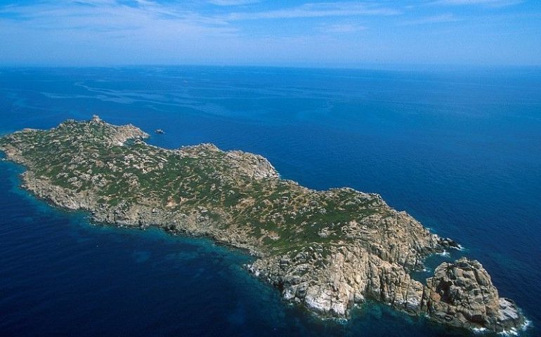 Imprenditore romano compra Serpentara: l’isola resterà un parco