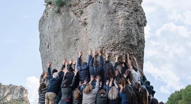 Ulassai, prenotabili pullman da Cagliari e Sassari per assistere all’inaugurazione di “Cuore mio”