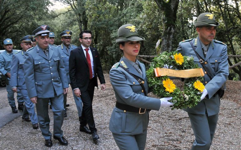 Nuoro, celebrazioni per anniversario e patrono Corpo Forestale. Lampis: «Impegno e sacrificio»