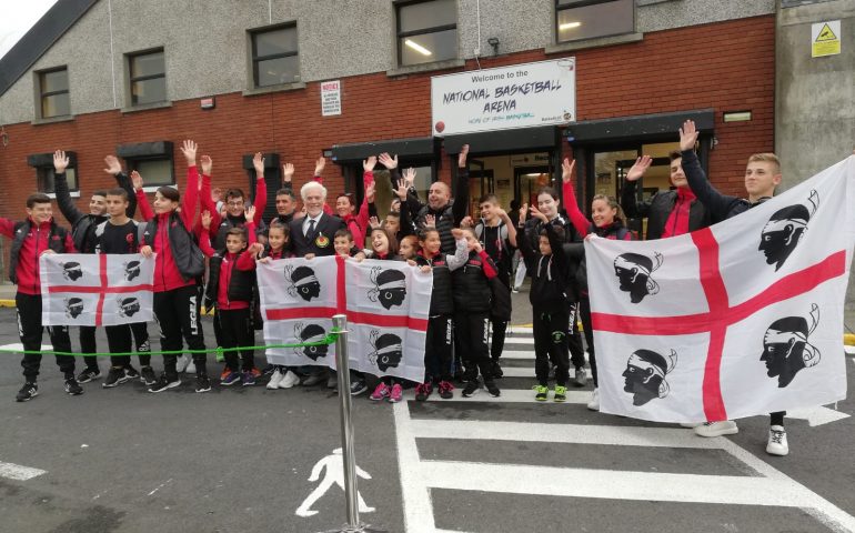 (PHOTOGALLERY) Pioggia di medaglie a Dublino per gli atleti dello Shotokan Karate di Cardedu, Urzulei e Lanusei