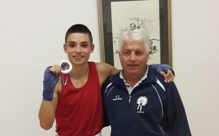 Sport. Il giovane pugile di Lotzorai Ian Arzu vince a Oristano il titolo di categoria e si prepara per le finali nazionali