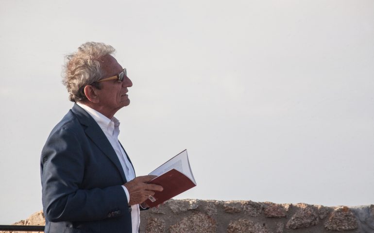 Franco Mannoni venerdì a Tortolì per presentare il suo “Campo degli asfodeli”