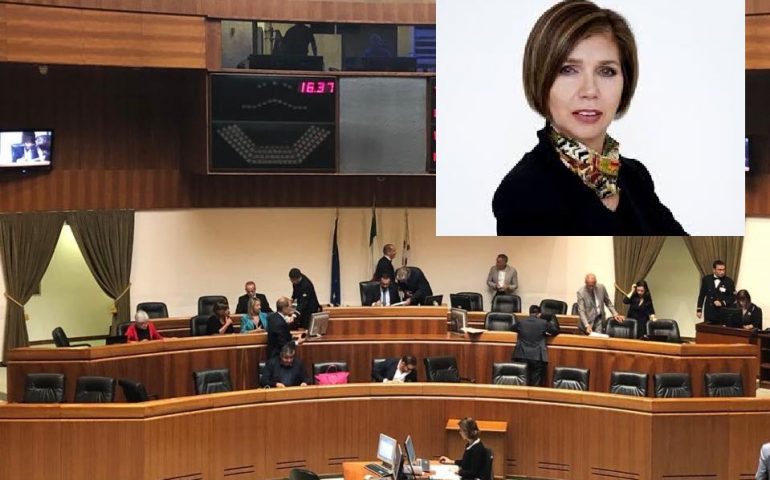 Consiglio regionale, il M5S perde pezzi: Elena Fancello del collegio di Nuoro passa al gruppo Misto