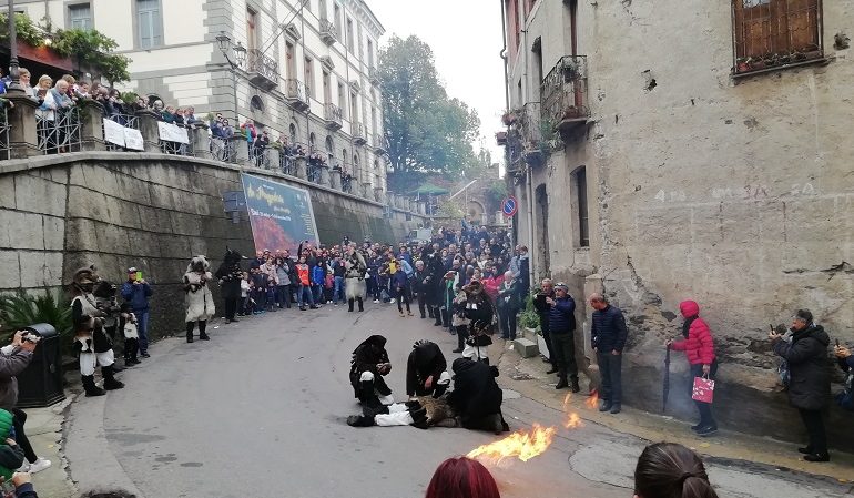 Seui, grande successo per “Su Prugadoriu”. Stasera chiusura della XXIII edizione con il lancio della zucca