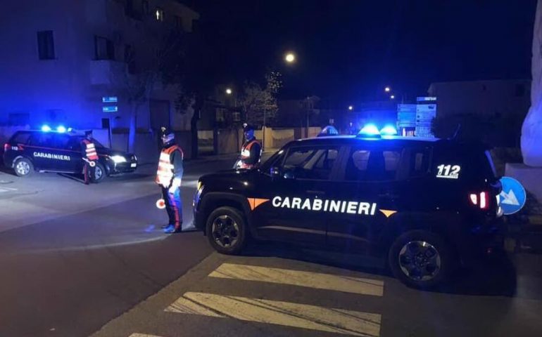 Ottana, in casa con pistola clandestina e munizioni. Nei guai un 18enne
