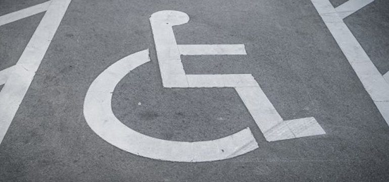 Tortolì, nuovo parcheggio per disabili in Piazza Racugno