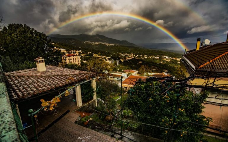 Le foto dei lettori. L’arcobaleno abbraccia la nostra Ogliastra
