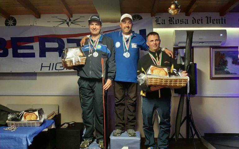 Arbatax, al molo di Levante il campionato sardo di canna da riva. Vince Nicola Floris