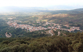 Panorama del paese ogliastrino Triei.