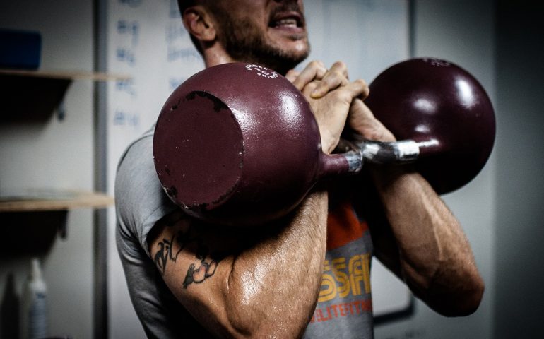 Nuoro, lo sport educa alla libertà: a Badu’e Carros 10 detenuti sono diventati istruttori di body building e fitness