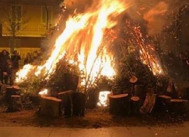 Gairo Sant’Elena, domani accensione de “Su Fogu”: tutto pronto per i festeggiamenti in onore di Sant’Antonio