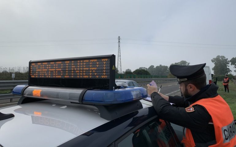 Nuoro, i carabinieri denunciano sei persone per falsi contratti assicurativi