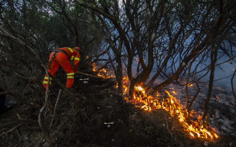 Ogliastra in fiamme: domati altri due incendi, uno a Gairo e l’altro tra Lanusei e Ilbono