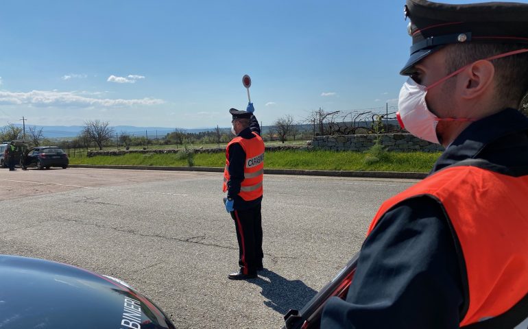 Party in casa vacanza, passeggiate e altre uscite non autorizzate: è boom di denunce in Ogliastra