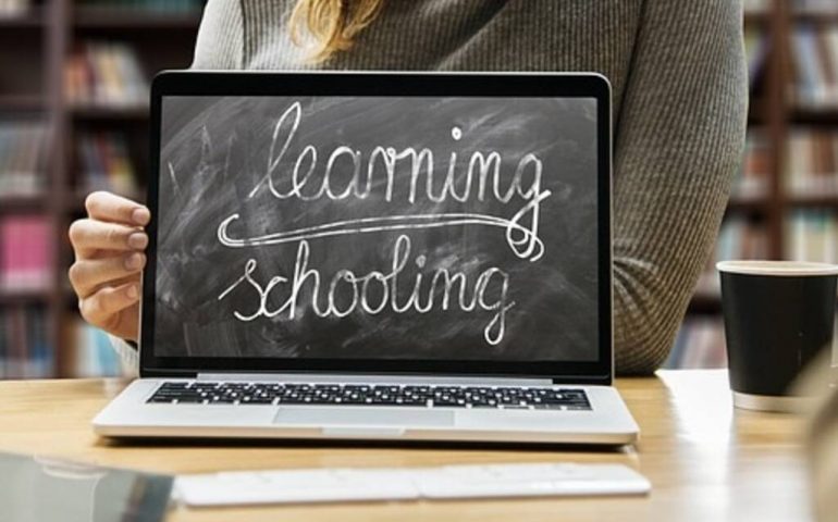 Gairo vicina anche agli studenti: installata l’ADSL e distribuiti i tablet