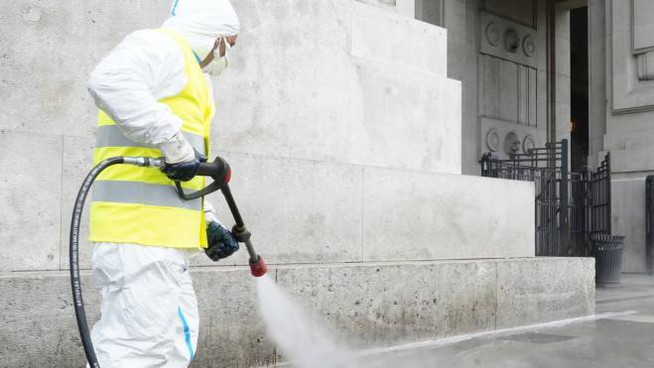 «Inutile la disinfezione e sanificazione di piazze e strade, ecco perché». La lettera di 21 primi cittadini ogliastrini