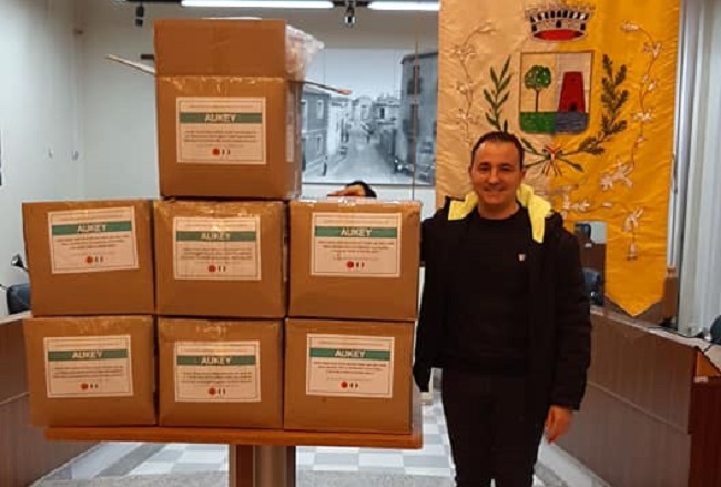 Bari Sardo, consegna di mascherine destinate alle famiglie del paese: come prenotare