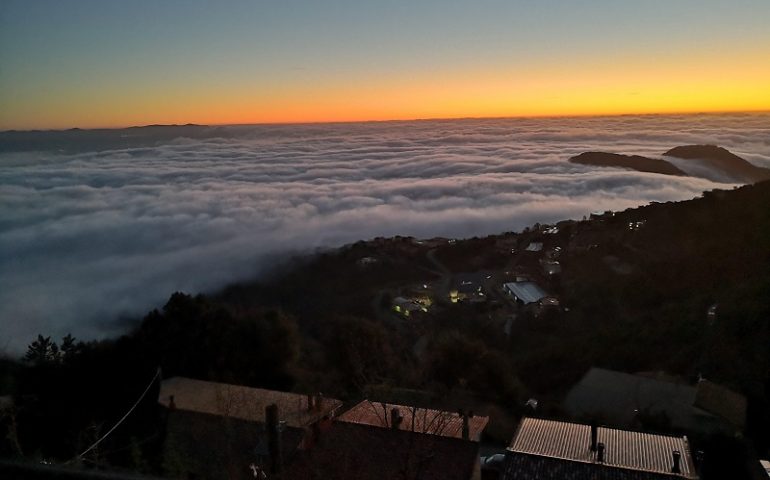 Le foto dei lettori. L’alba del primo giorno a Lanusei: pur nel caos, la nostra Ogliastra ci regala le sue bellezze