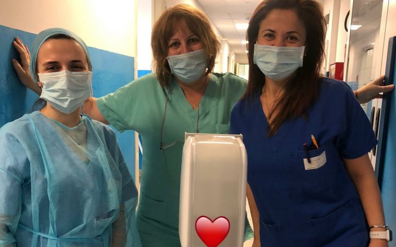 L’Avis Ogliastra consegna all’ospedale di Lanusei dispositivi di protezione per rendere sicure le donazioni