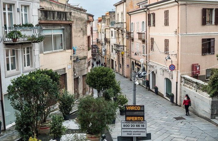 Nuoro, istituita in via definitiva l’area pedonale del corso Garibaldi