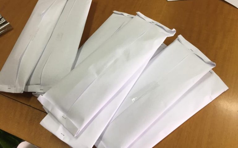 Loceri, distribuite ad oggi 600 mascherine. Uda: «Mi appello al senso civico di tutti»