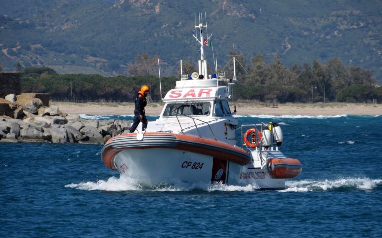 Porto di Arbatax: tragedia sfiorata. Uomo in mare tratto in salvo
