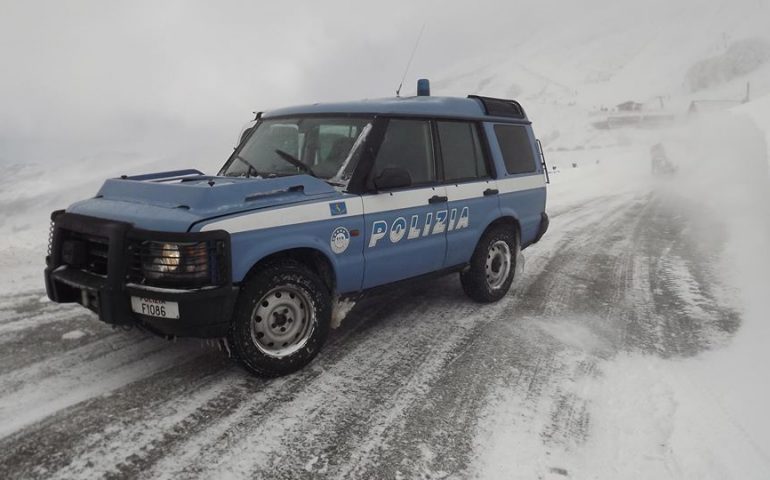 Polizia stradale Fonni, addio dopo più di 50 anni: “Lo Stato non può permettersi 39mila euro all’anno”