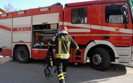 Ennesimo atto incendiario nel Nuorese: date alle fiamme le auto di due Forestali