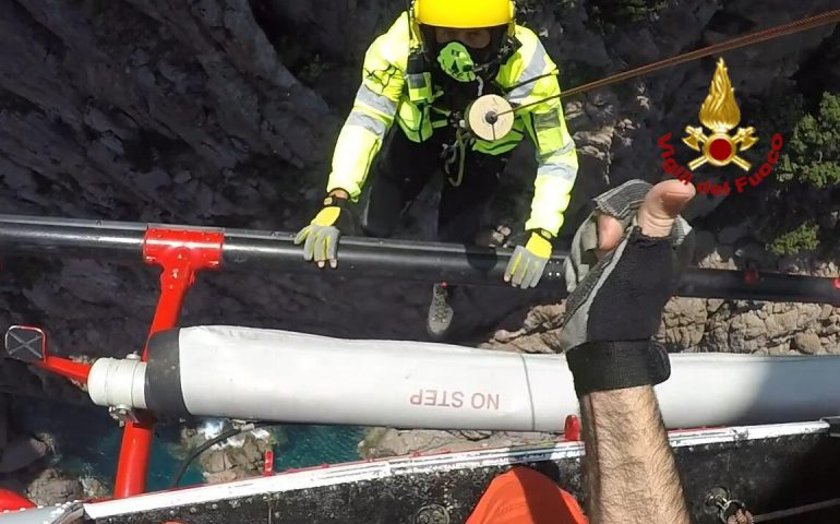 (VIDEO) Escursionista 47enne bloccato nella marina di Gairo: tratto in salvo dai Vigili del Fuoco