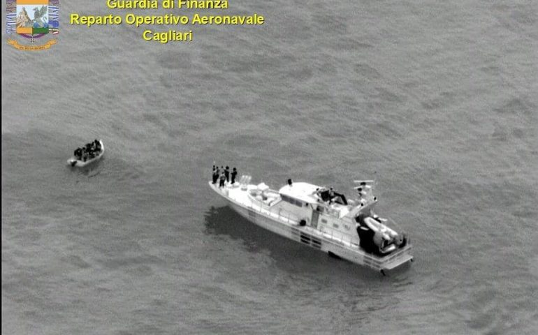 Proseguono gli sbarchi nel Sulcis: 15 migranti intercettati nella notte vicino all’Isola del Toro