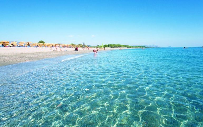 (FOTO) Le spiagge più belle della Sardegna. Marina di Cardedu, tra ciottoli bianchi e mare limpidissimo