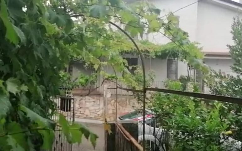 (VIDEO) Temporale estivo: la pioggia si abbatte sull’Ogliastra
