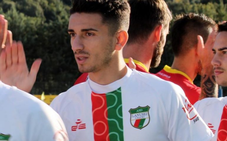 Il terzino ligure Andrea Carta ancora con il Lanusei Calcio: oggi il rinnovo