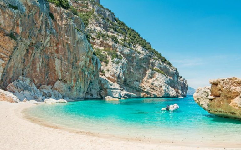 Le spiagge più belle della Sardegna: Cala dei Gabbiani, una piccola perla nascosta