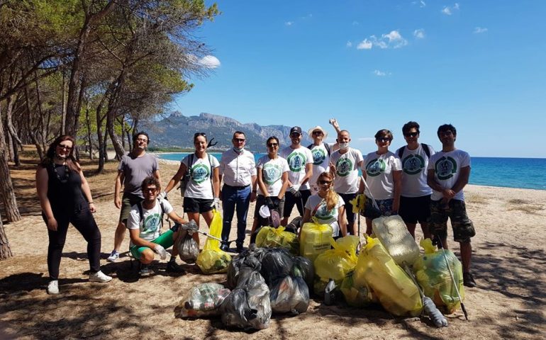 Giornata ecologica alla Capannina di Arbatax: buone pratiche in difesa dell’ambiente