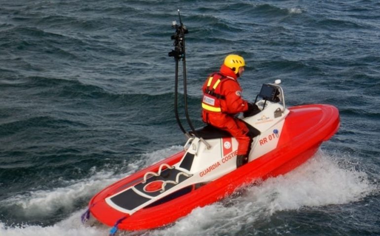 Sicurezza nei mari sardi: al via l’operazione “Mare sicuro” e la campagna “Bollino blu”