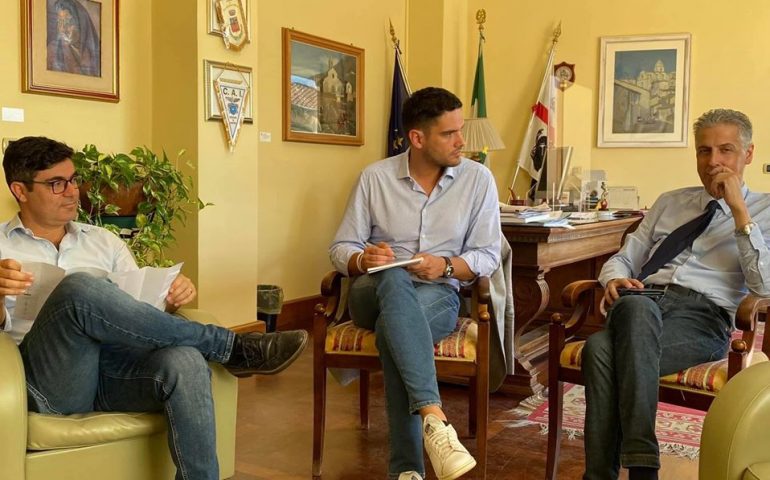 Nuoro, il sindaco incontra Regione e Abbanoa sull’emergenza idrica: “Sostituzione integrale dell’infrastruttura”