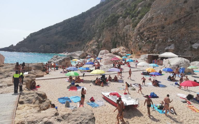 Cala Mariolu, controllata dai barracelli di Baunei.