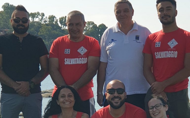 Porto Frailis, bandiera rossa ma poca disciplina dei bagnanti: due bagnini scongiurano la tragedia