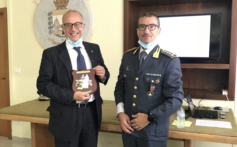 Nuoro, visita del Prefetto al Comando Provinciale della Guardia di Finanza