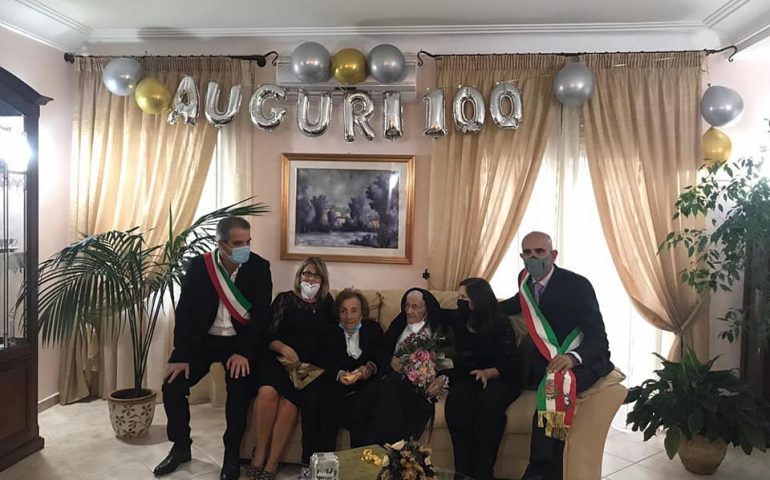 L’arzanese Maria Ferreli spegne le 100 candeline a Loceri: l’Ogliastra dei centenari