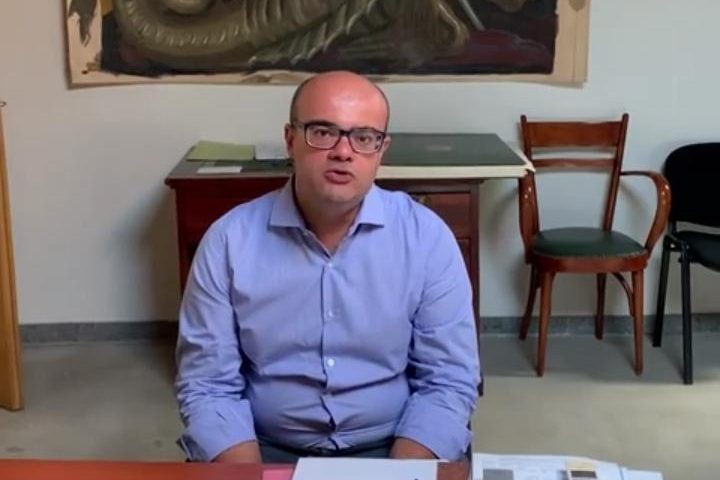 Ancora scritte intimidatorie in Ogliastra. Oggi contro il sindaco di Lanusei Davide Burchi