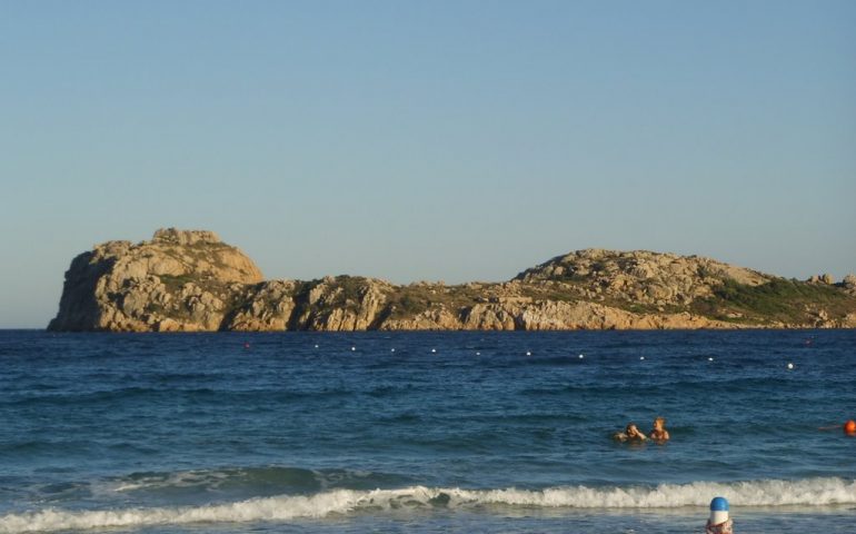 Teulada, annega una giovane turista inglese davanti all’Isola Rossa